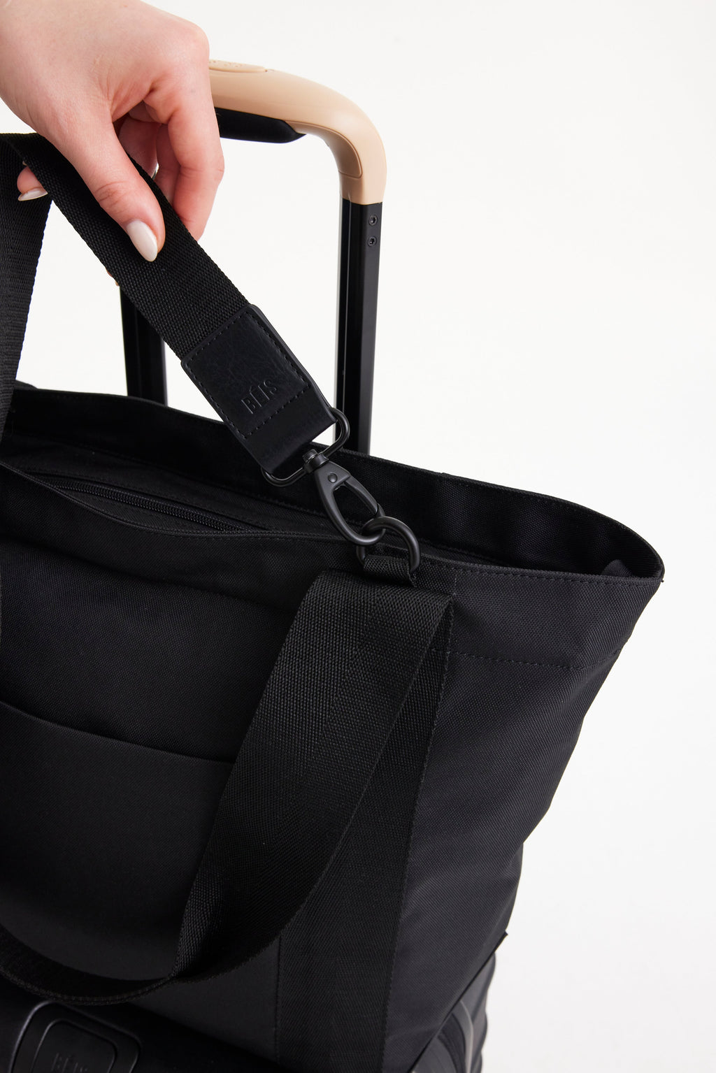 The B�ISics Tote in Black