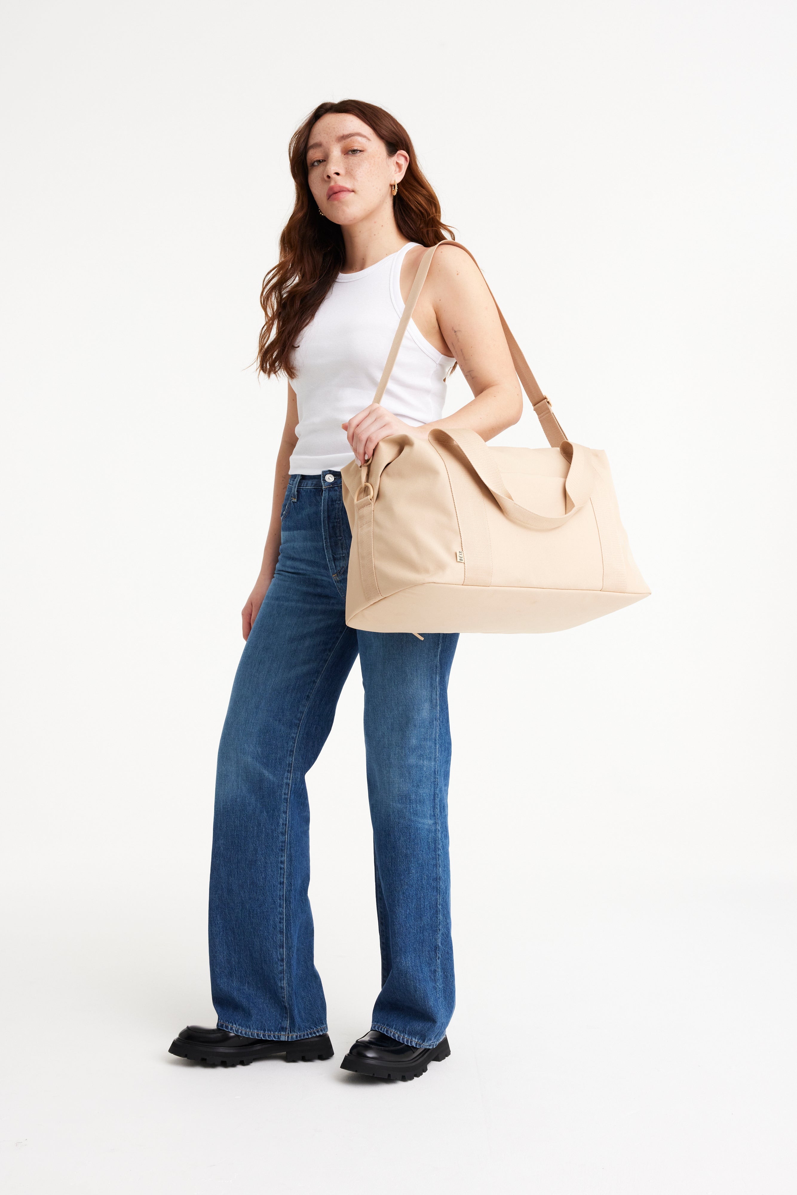 The B�ISics Duffle in Beige