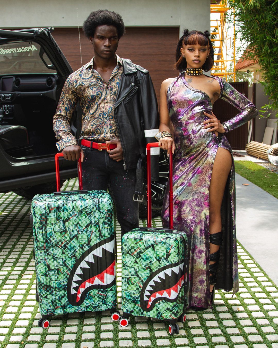 MAMA I MADE IT SHARKITECTURE HARDSHELL FULL-SIZE LUGGAGE