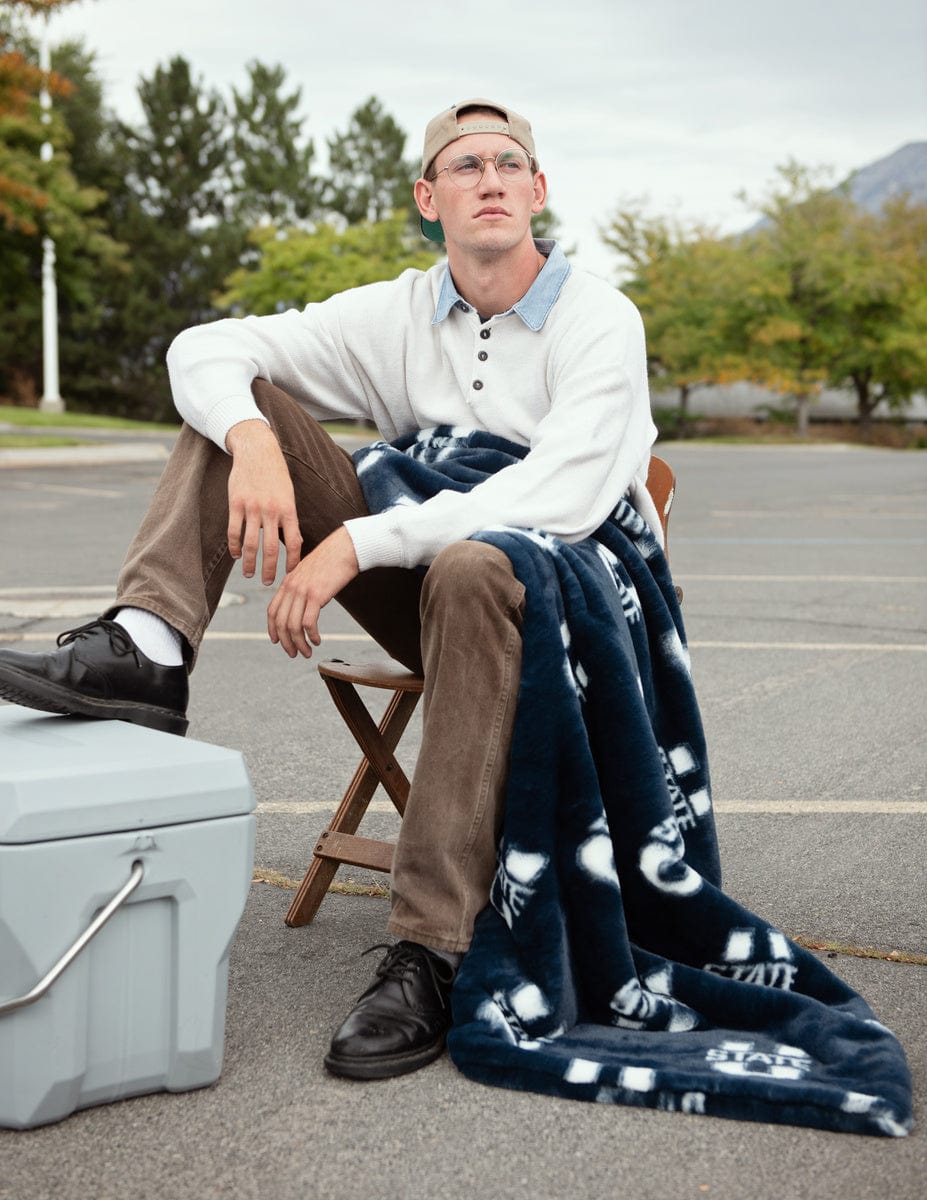 Utah State Aggies Blanket - Lush