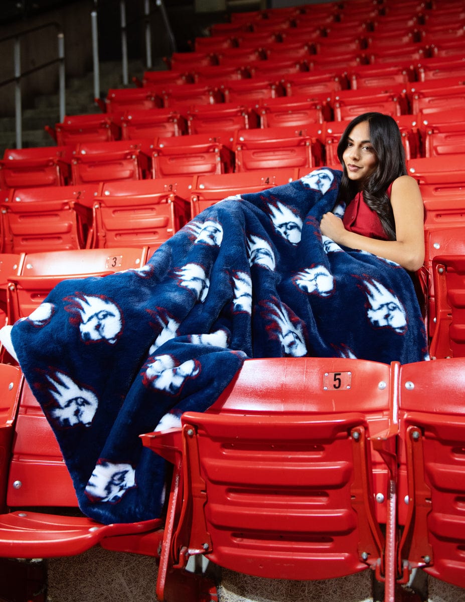 Utah Tech Trailblazers Blanket - Lush