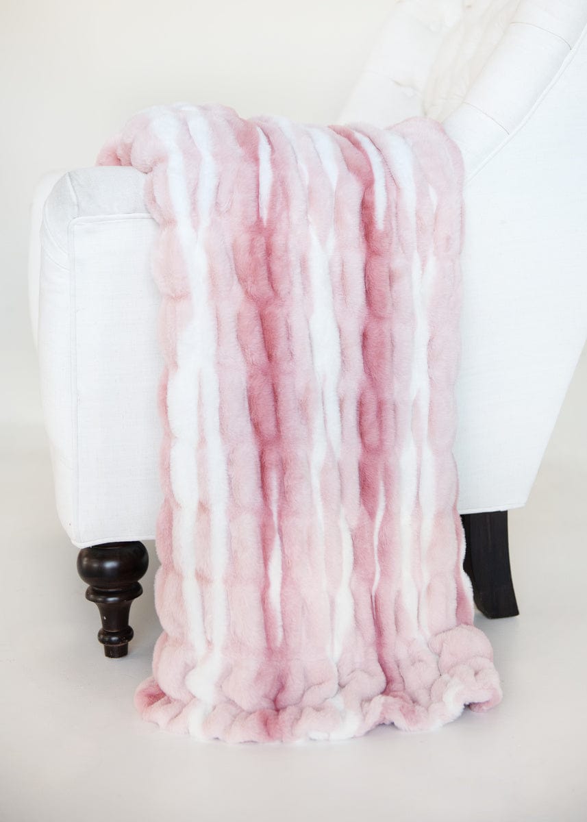 White Glove Hugs Swirl Pink